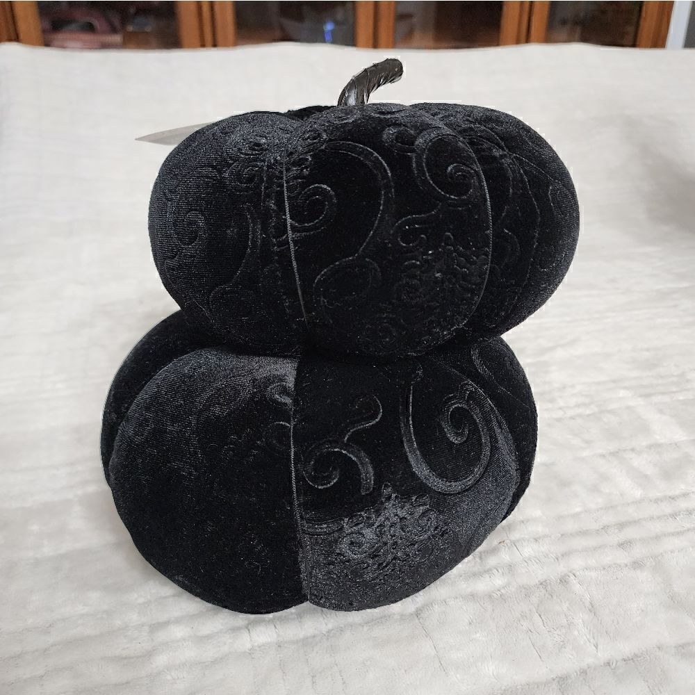 Nwt Black Fabric Hallowen Decorative Stacked Pumpkin - Picture 6 of 7